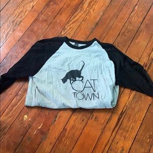 Cat town T-shirt